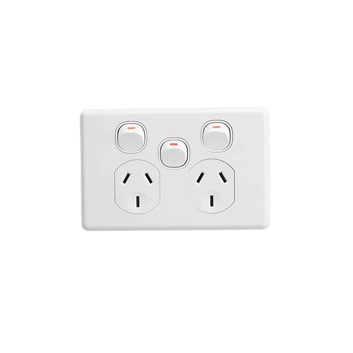 Clipsal Classic C2000 Double GPO Power Point With Extra Switch Horizontal 10A White Electric | C2025XA-WE